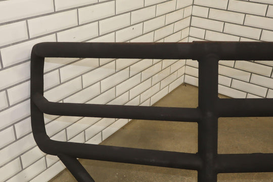 01 - 02 Chevy GMC Ranch Hand Legend Grille Guard GGC011BL1 Used