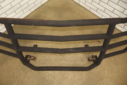01 - 02 Chevy GMC Ranch Hand Legend Grille Guard GGC011BL1 Used