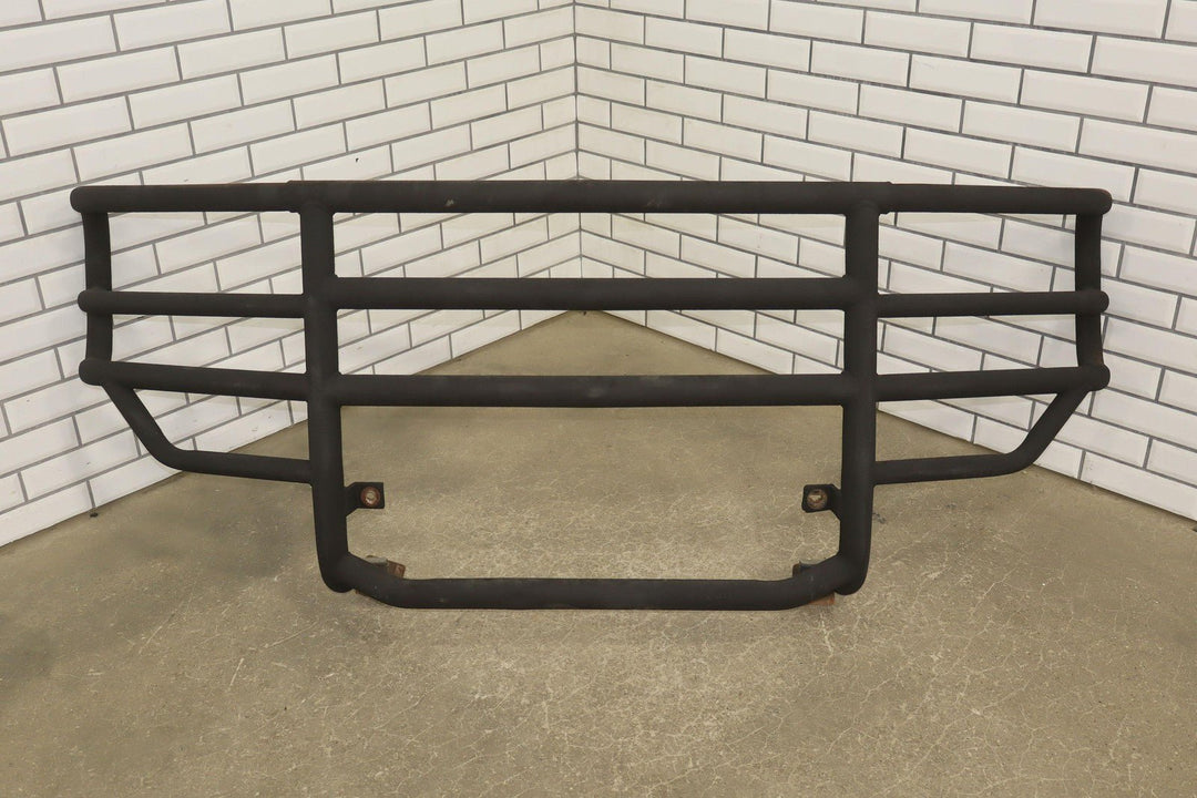 01 - 02 Chevy GMC Ranch Hand Legend Grille Guard GGC011BL1 Used