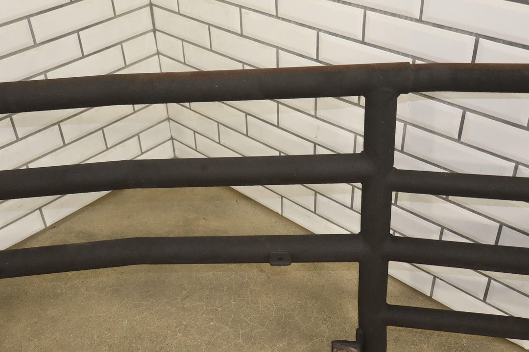 01 - 02 Chevy GMC Ranch Hand Legend Grille Guard GGC011BL1 Used