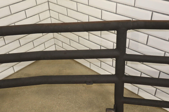 01 - 02 Chevy GMC Ranch Hand Legend Grille Guard GGC011BL1 Used