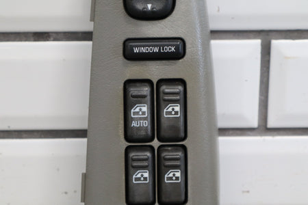 01-02 Chevy GMC Silverado Sierra Crew Cab/Suburban Driver Master Switch Gray