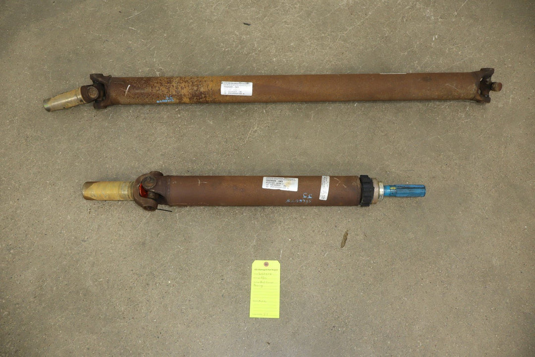 01 - 03 Chevy GMC 3500 Dually 2 Piece Rear Driveshaft (4x4 167' Wheelbase)