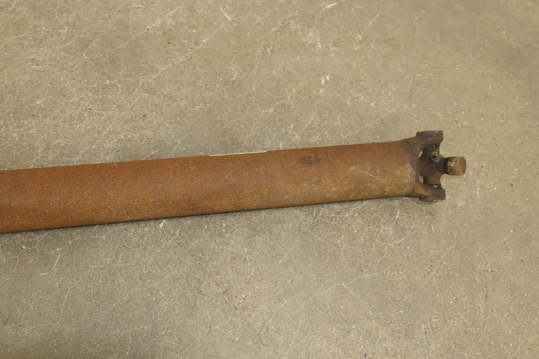 01 - 03 Chevy GMC 3500 Dually 2 Piece Rear Driveshaft (4x4 167' Wheelbase)