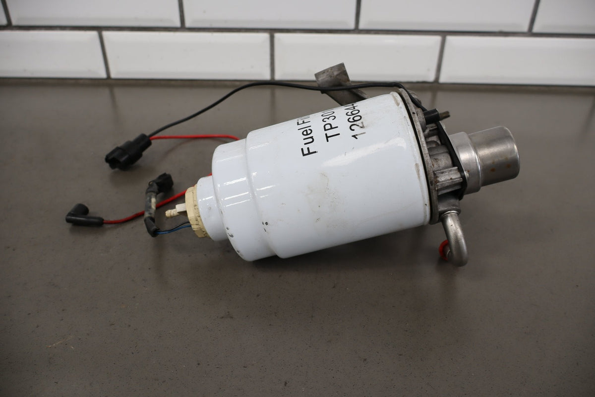 01-04 Chevy 6.6L Duramax LB7 Fuel Filter Housing OEM 97780061