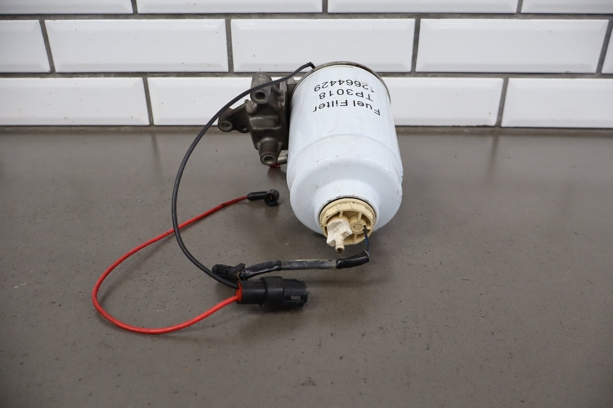 01-04 Chevy 6.6L Duramax LB7 Fuel Filter Housing OEM 97780061