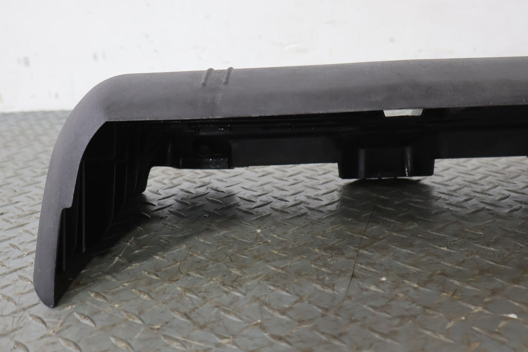 01 - 04 Chevy C5 Corvette Air Cleaner Intake Cover Lid (25314815) OEM