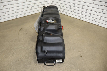 01-04 Chevy Silverado 3500 Diesel Fuel Tank 34 Gal 8ft