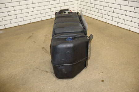01-04 Chevy Silverado 3500 Diesel Fuel Tank 34 Gal 8ft