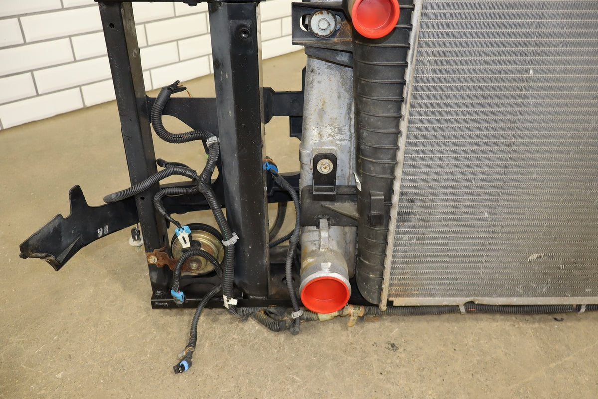 01-04 Chevy Silverado 3500 Duramax LB7 Loaded Core Support