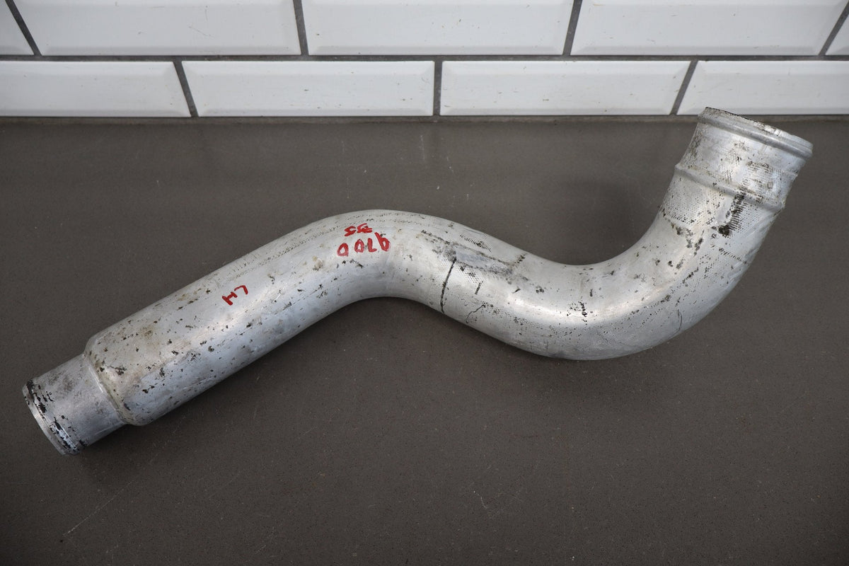 01-04 Chevy Silverado GMC Sierra 6.6L LB7 Driver Left Intercooler Pipe Good