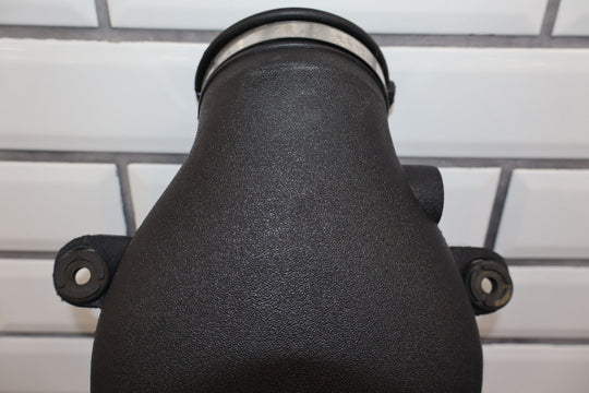 01 - 04 Corvette C5 5.7L Air Cleaner Intake Tube Box Base Lid Straps (No MAF)