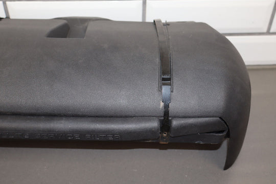 01 - 04 Corvette C5 5.7L Air Cleaner Intake Tube Box Base Lid Straps *No MAF*