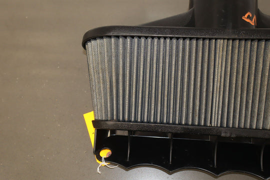 01 - 04 Corvette C5 5.7L Air Cleaner Intake Tube Box Base Lid Straps (No MAF)