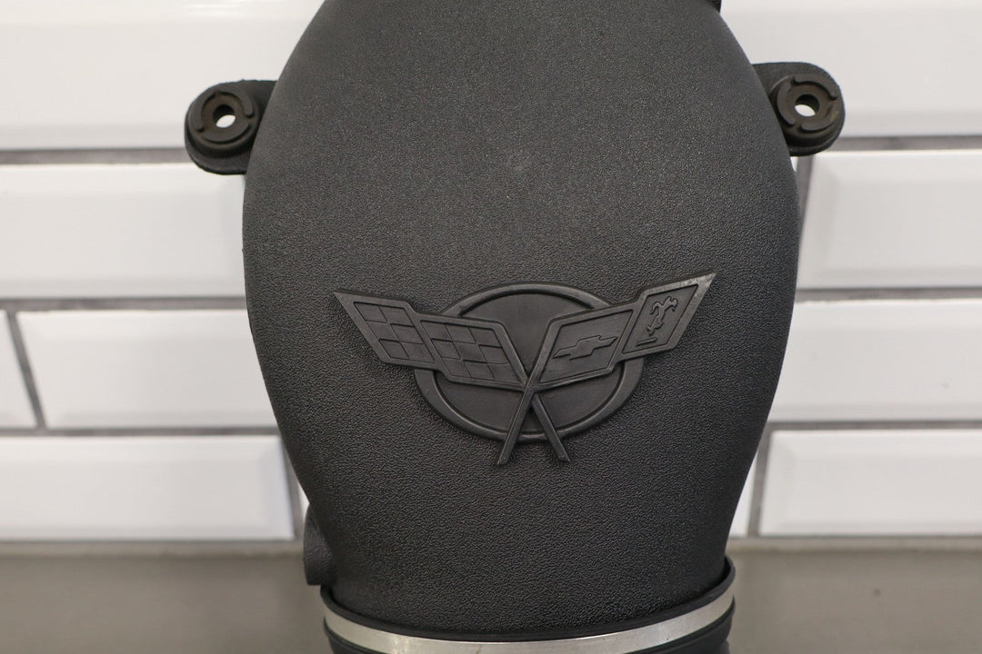 01 - 04 Corvette C5 5.7L Air Cleaner Intake Tube Box Base Lid Straps *No MAF*