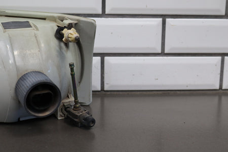 01-04 Ford F250 F350 Super Duty Right Headlight 2C3Z13008AA