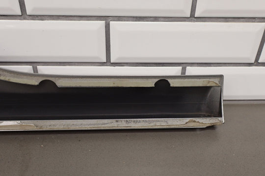 01 - 06 GMC Yukon Denali Left Rear Door Molding (Steel Gray 16U)