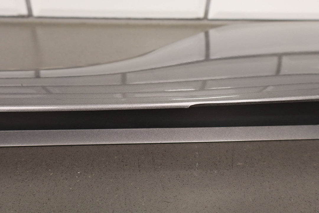 01 - 06 GMC Yukon Denali Left Rear Door Molding (Steel Gray 16U)
