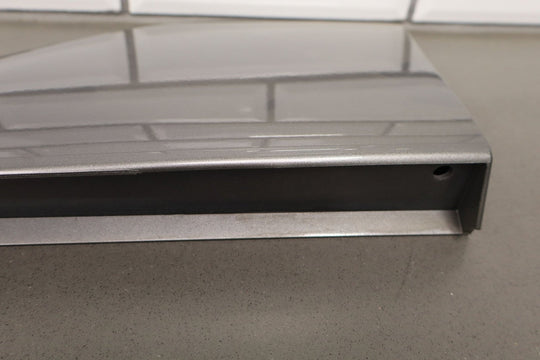 01 - 06 GMC Yukon Denali Left Rear Door Molding (Steel Gray 16U)