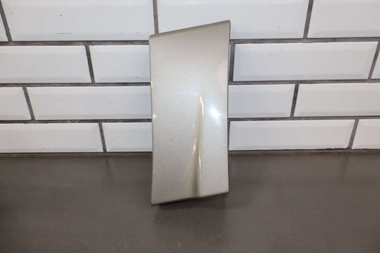 01 - 06 GMC Yukon Denali Right RH Fener Molding Trim 15768968