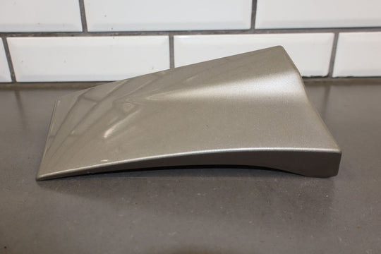 01 - 06 GMC Yukon Denali Right RH Fener Molding Trim 15768968