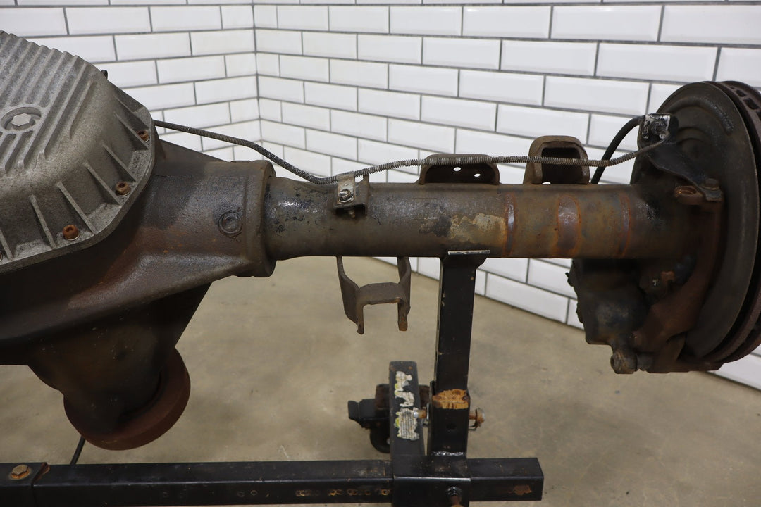 01 - 07 Chevy GMC 2500HD 3500 SRW 4.10 11.5" Full Floating Rear Axle Assembly