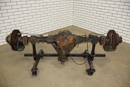 01-07 Chevy GMC 2500HD 6.6 Duramax/ 8.1L 3.73 Ratio 11.5" Rear Axle Assembly