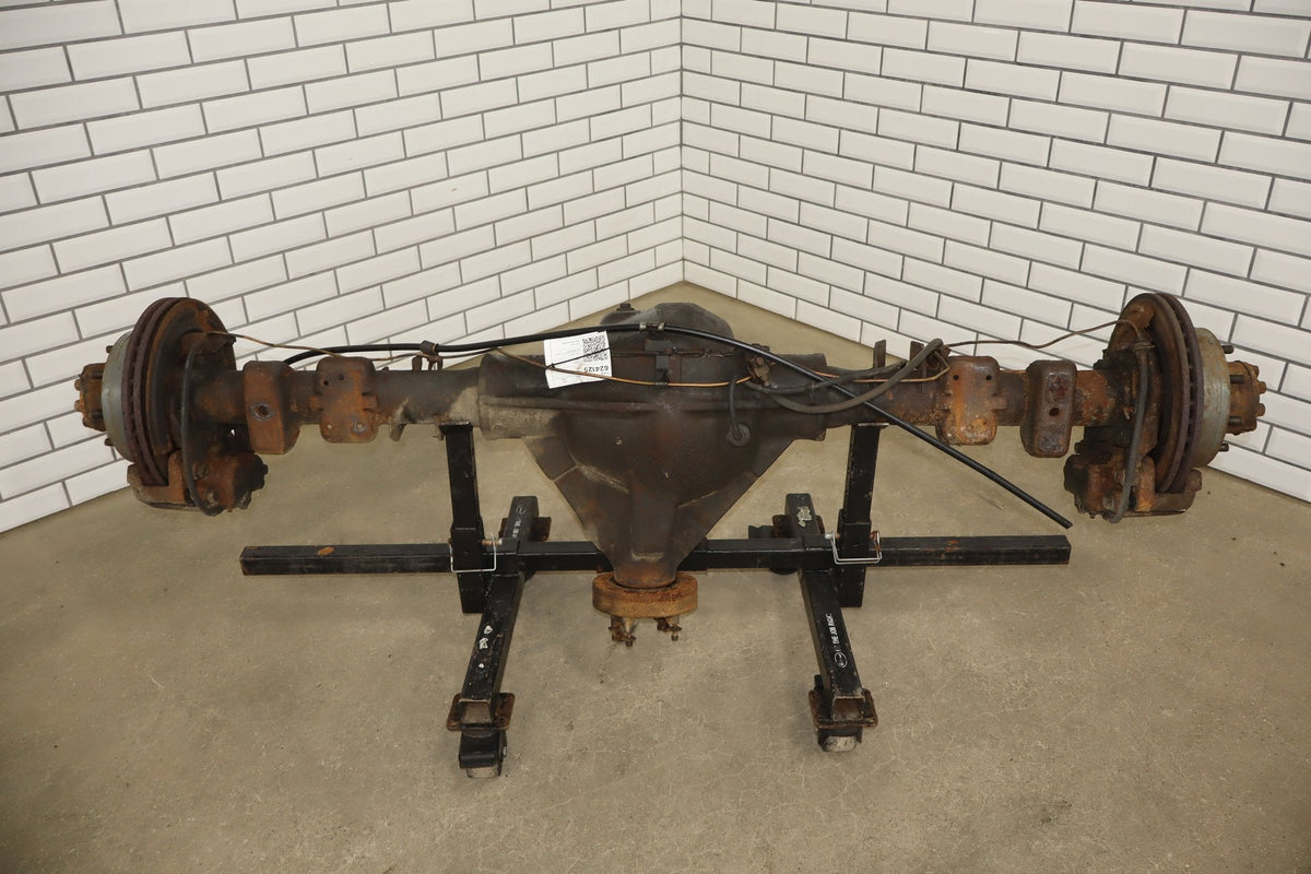 01-07 Chevy GMC 2500HD 6.6 Duramax/ 8.1L 3.73 Ratio 11.5" Rear Axle Assembly