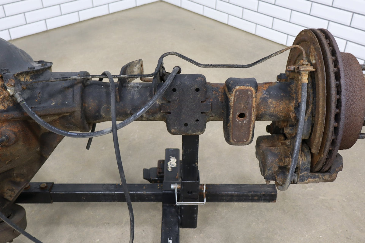 01-07 Chevy GMC 2500HD 6.6 Duramax/ 8.1L 3.73 Ratio 11.5" Rear Axle Assembly