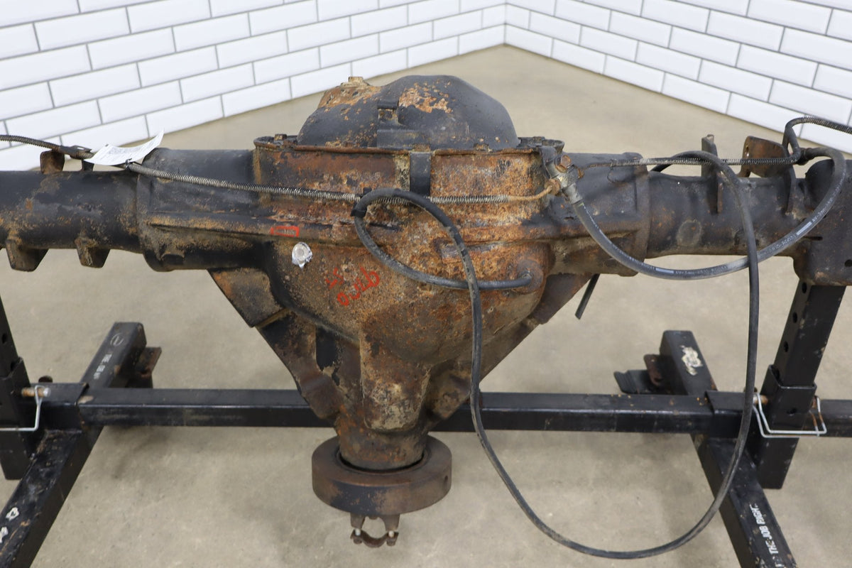 01-07 Chevy GMC 2500HD 6.6 Duramax/ 8.1L 3.73 Ratio 11.5" Rear Axle Assembly