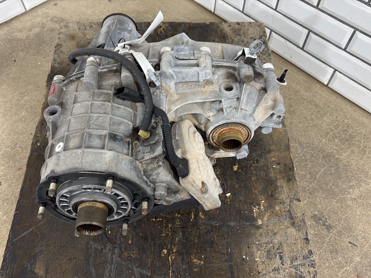 01-07 Chevy GMC 2500HD NP263XHD Electronic Shift Transfer Case Allison 1000
