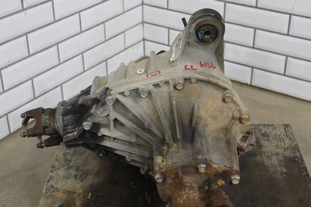 01-07 Chevy GMC 2500HD/3500 GMT800 4.10 Ratio Front Differential/Carrier OEM