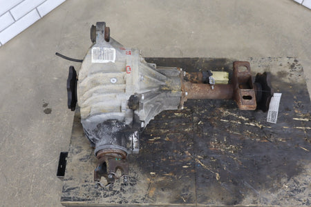 01-07 Chevy GMC 2500HD/3500 GMT800 4.10 Ratio Front Differential/Carrier OEM