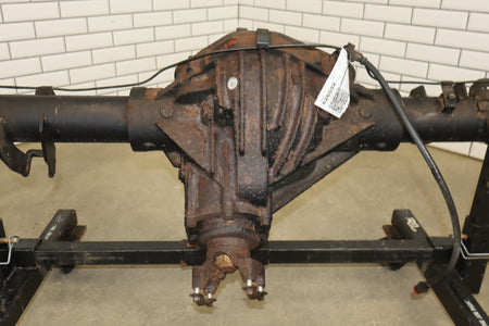 01-07 Chevy GMC 2500HD/3500 SRW 4.10 10.5" Rear Axle Assembly 6.0 Gas