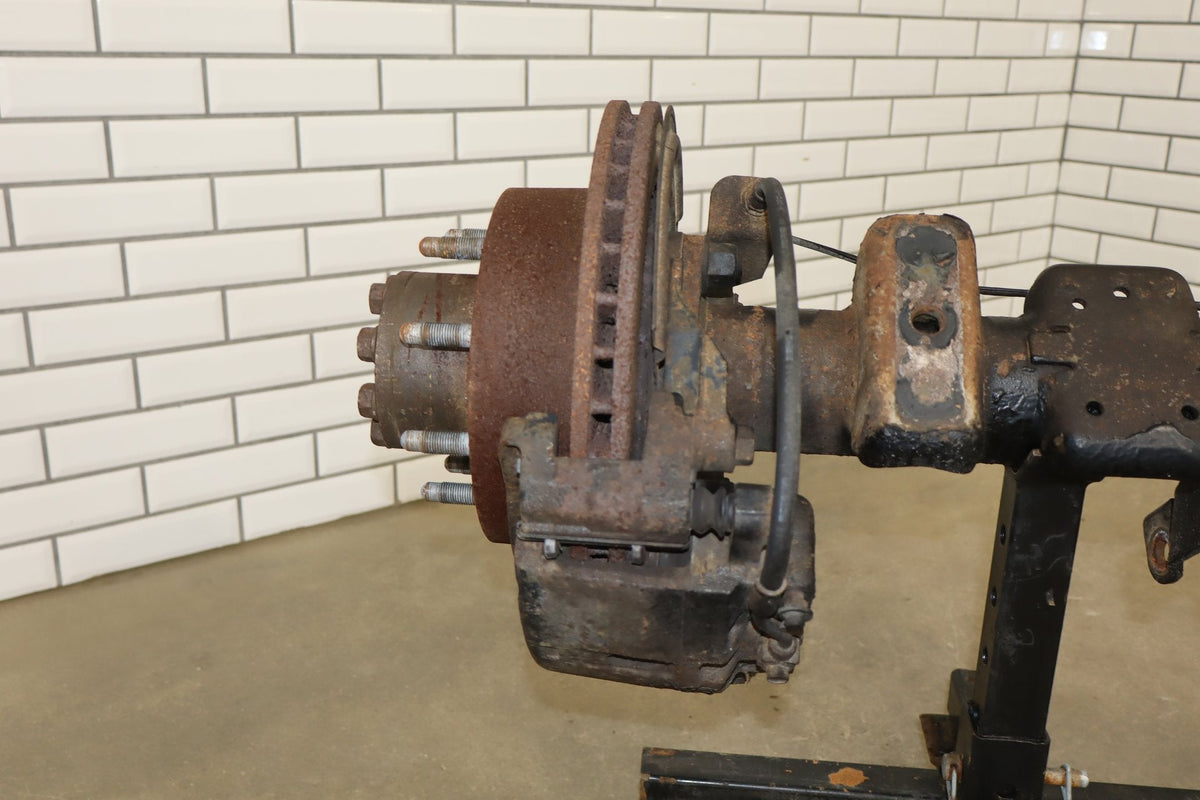 01-07 Chevy GMC 2500HD/3500 SRW 4.10 10.5" Rear Axle Assembly 6.0 Gas