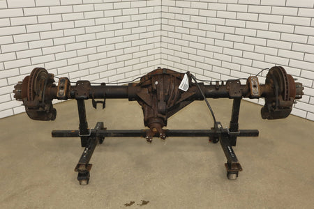 01-07 Chevy GMC 2500HD/3500 SRW 4.10 10.5" Rear Axle Assembly 6.0 Gas