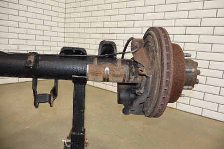 01-07 Chevy GMC 2500HD/3500 SRW 4.10 10.5" Rear Axle Assembly 6.0 Gas