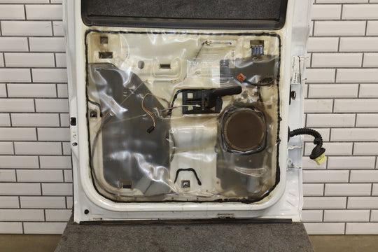 01 - 07 Chevy GMC GMT800 Crew Cab/Suburban Left Rear Door Summit White 50U