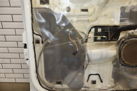 01 - 07 Chevy GMC GMT800 Crew Cab/Suburban Left Rear Door Summit White 50U