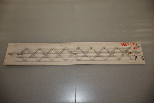 01 - 07 Chevy GMC Sierra Silverado GMT800 Crew Cab Sill Plate Set Light Neutral