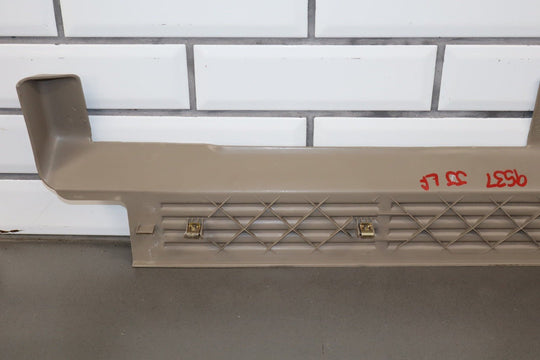 01 - 07 Chevy GMC Sierra Silverado GMT800 Crew Cab Sill Plate Set Light Neutral