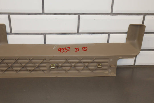 01 - 07 Chevy GMC Sierra Silverado GMT800 Crew Cab Sill Plate Set Light Neutral