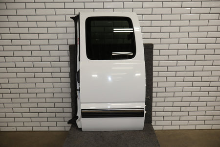 01-07 Chevy GMC Silverado Sierra GMT800 Extneded Cab Left Rear Door
