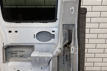01-07 Chevy GMC Silverado Sierra GMT800 Extneded Cab Left Rear Door