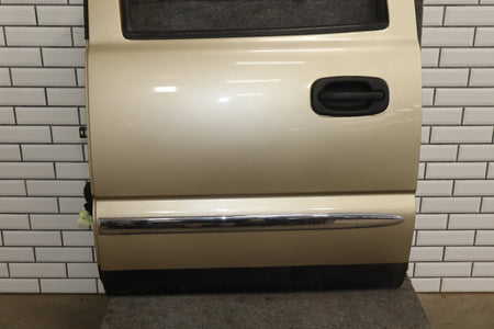 01-07 Chevy GMC Silverado Sierra GMT800 Extneded Cab Left Rear Door sand beige metallic 15u