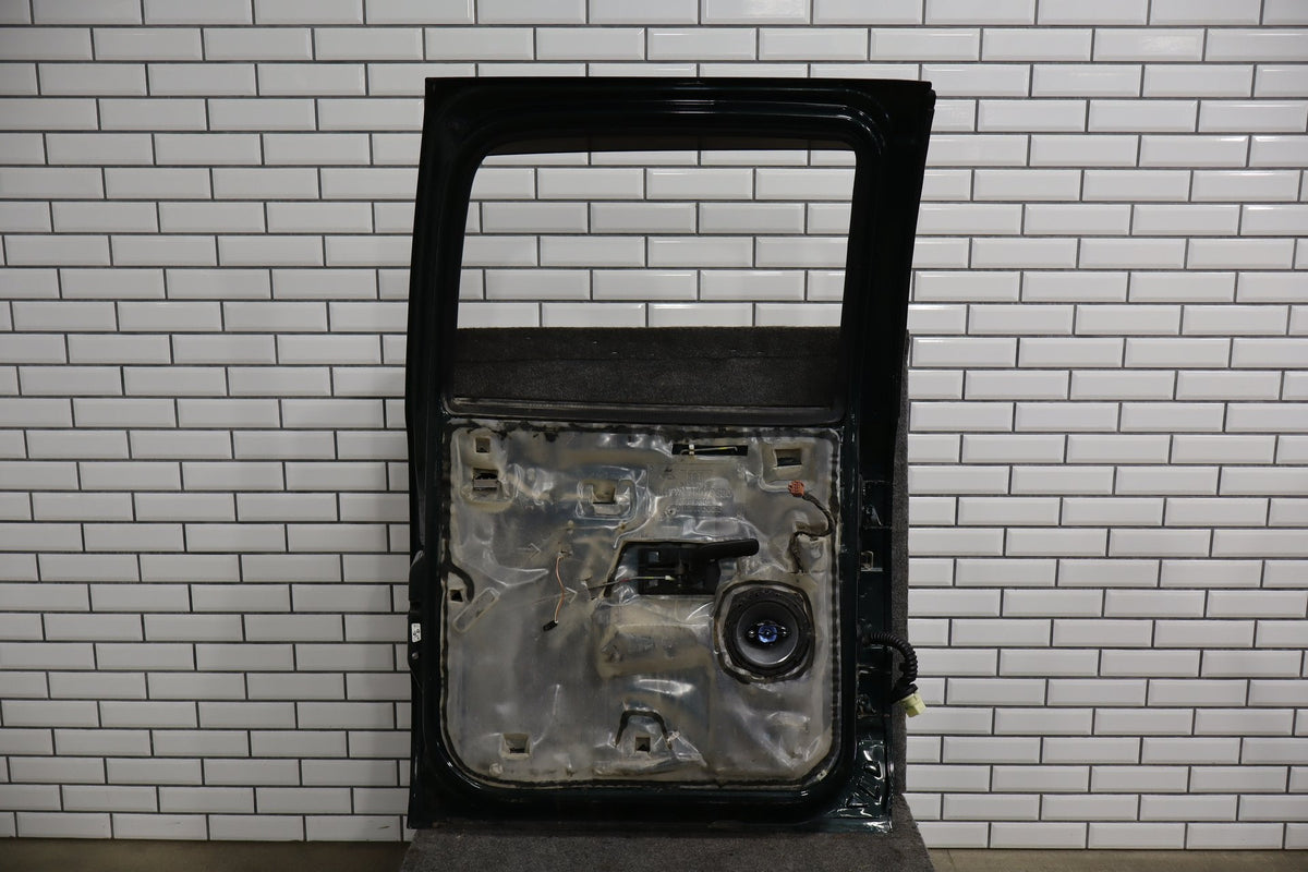 01-07 Chevy GMC Silverado Sierra Suburban GMT800 Crew Cab Left Rear Door