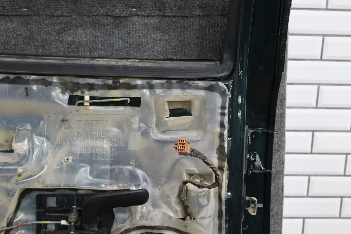 01-07 Chevy GMC Silverado Sierra Suburban GMT800 Crew Cab Left Rear Door