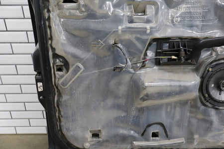 01-07 Chevy GMC Silverado Sierra Suburban GMT800 Crew Cab Left Rear Door Black 41U