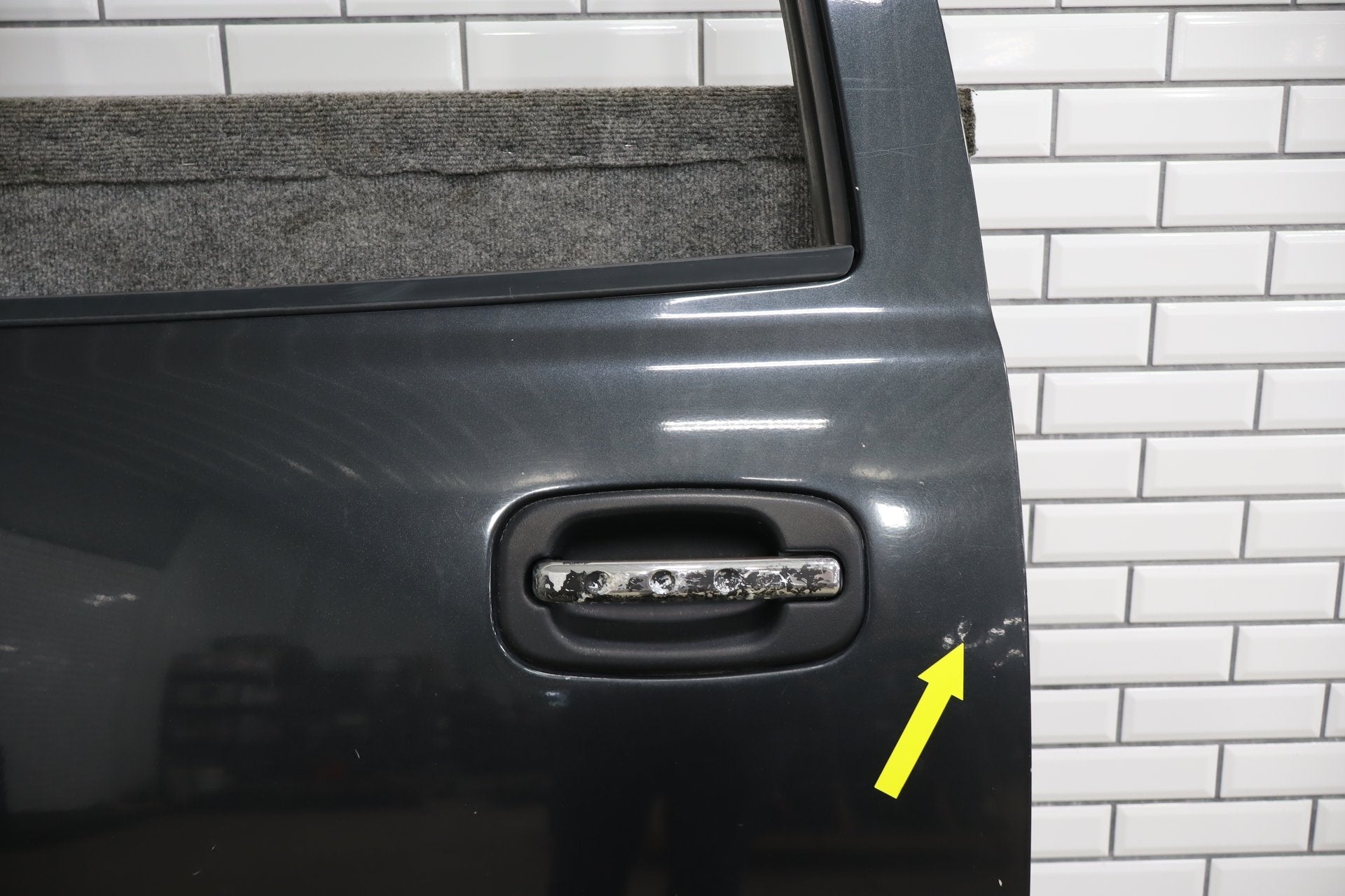 01-07 Chevy GMC Silverado Sierra Suburban GMT800 Crew Cab Left Rear Door Black 41U
