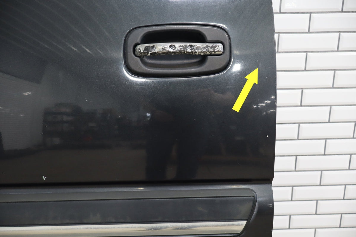 01-07 Chevy GMC Silverado Sierra Suburban GMT800 Crew Cab Left Rear Door Black 41U